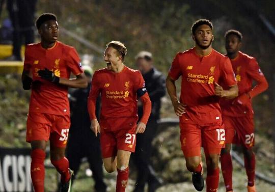 减少持球犹豫的训练方案